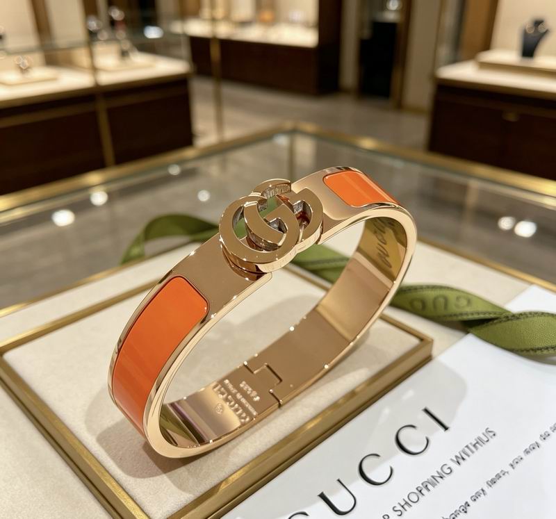 Gucci Bracelet 05yxs11